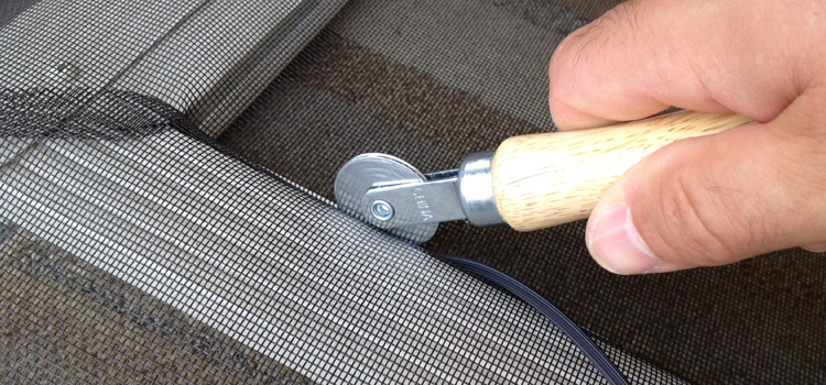 metal screen door repair in Cathedral City