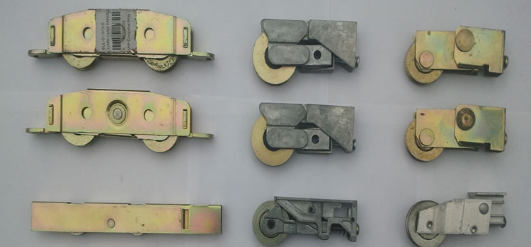 patio sliding door wheel replacement Cathedral City