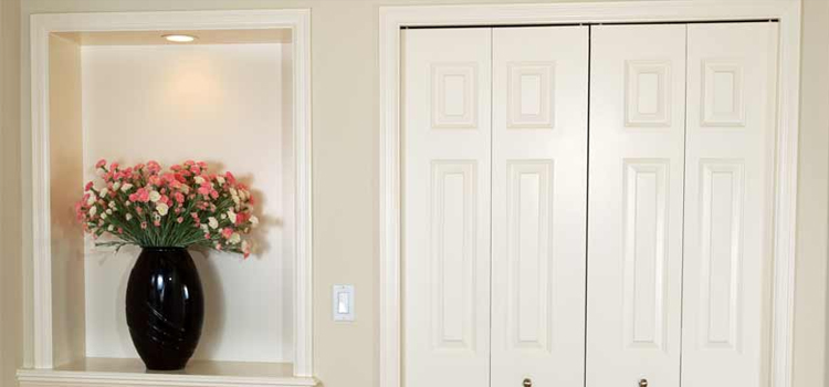 residential closet door repair in Cathedral City